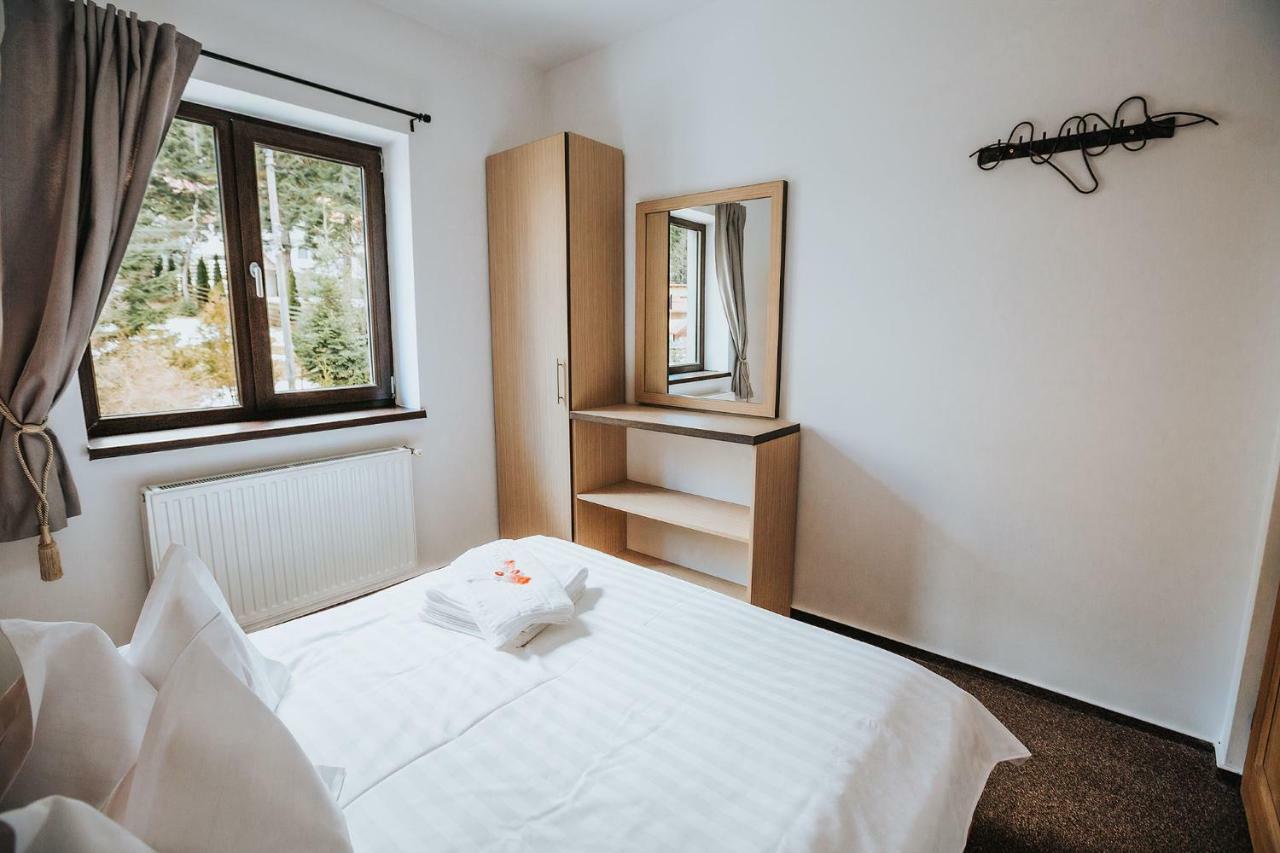 Panoramic Apartments - Montepalazzo Sinaia Extérieur photo